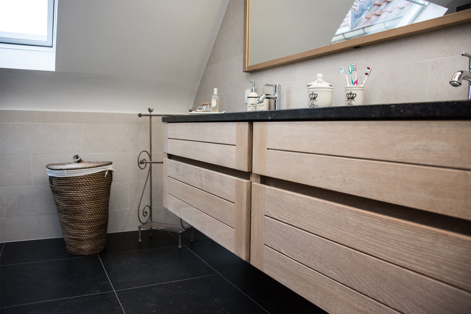 Schuin dak met een prachtige lichtinval